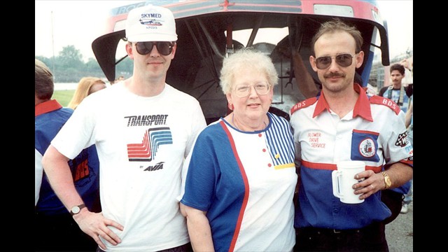 Tom Anderson 27 and mom 1990s