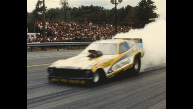 1976 Mustang 09 at Epping burnout