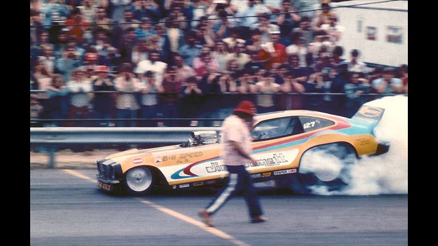 1976 Mustang 22 burnout at Epping