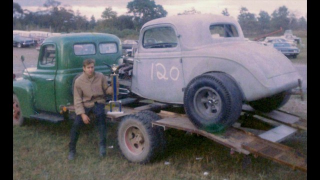 06 George's roadster on trailer with trophy